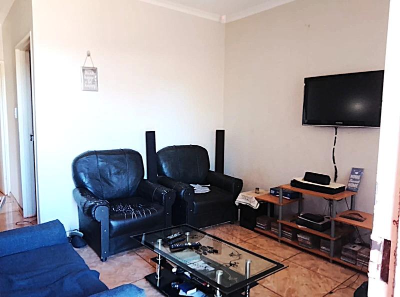 2 Bedroom Property for Sale in Umhlathuze KwaZulu-Natal