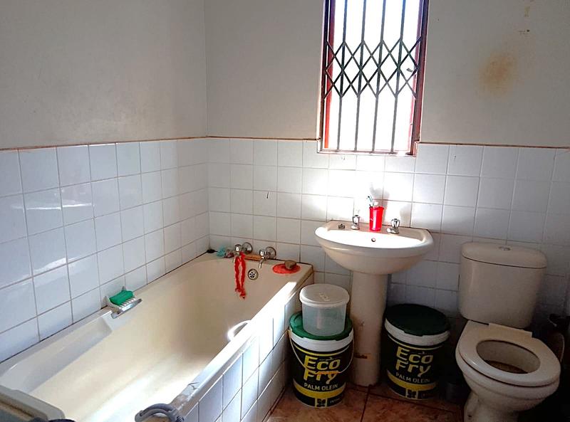 2 Bedroom Property for Sale in Umhlathuze KwaZulu-Natal