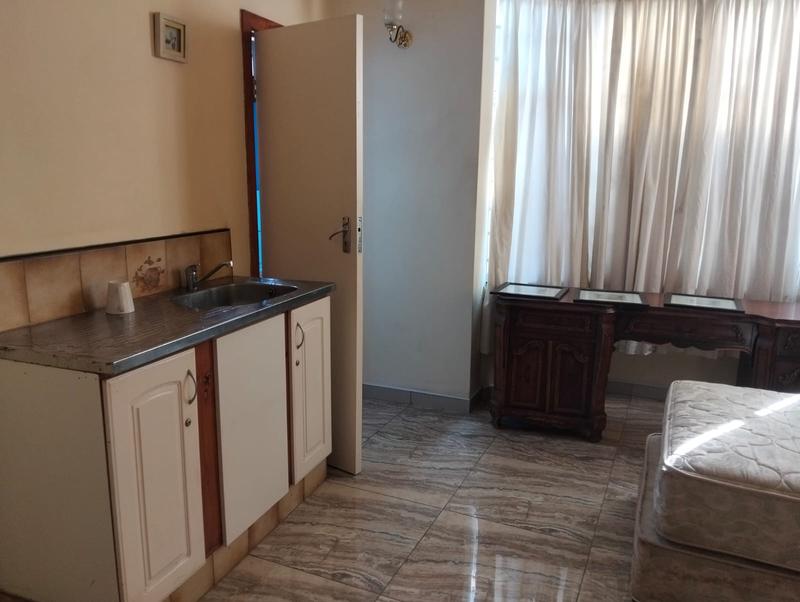 To Let 3 Bedroom Property for Rent in Glenwood KwaZulu-Natal