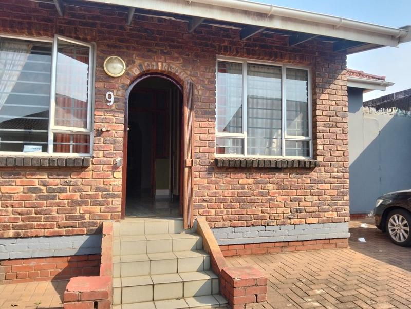 To Let 3 Bedroom Property for Rent in Glenwood KwaZulu-Natal