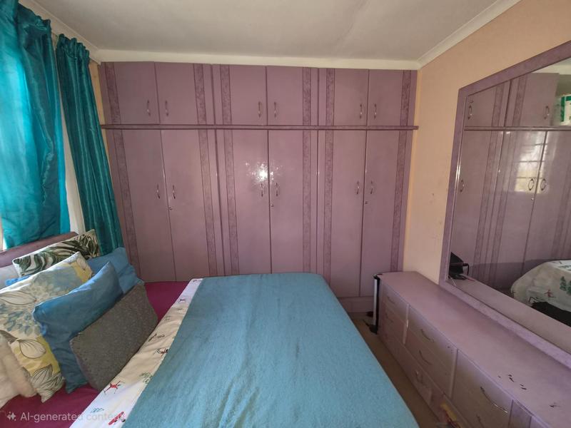 5 Bedroom Property for Sale in Newlands West KwaZulu-Natal