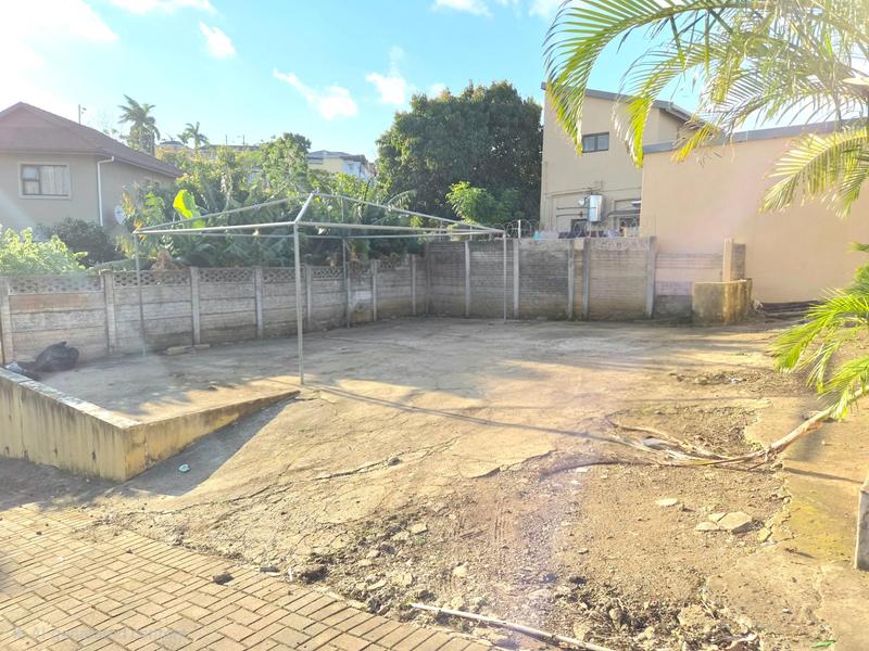 5 Bedroom Property for Sale in Newlands West KwaZulu-Natal