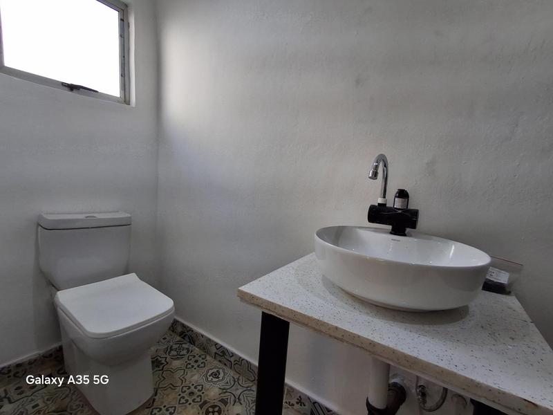 To Let 1 Bedroom Property for Rent in Bluff KwaZulu-Natal