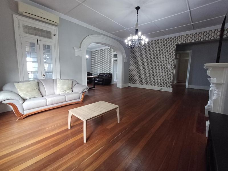 4 Bedroom Property for Sale in Essenwood KwaZulu-Natal