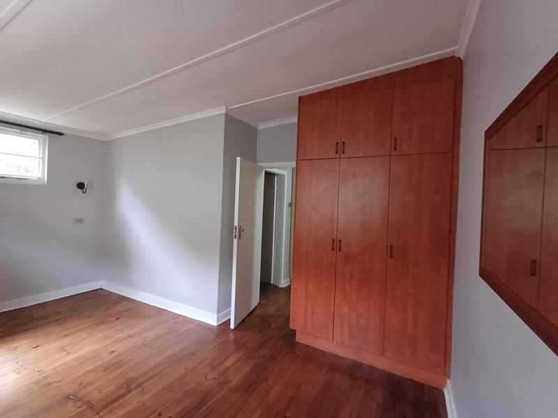 4 Bedroom Property for Sale in Essenwood KwaZulu-Natal