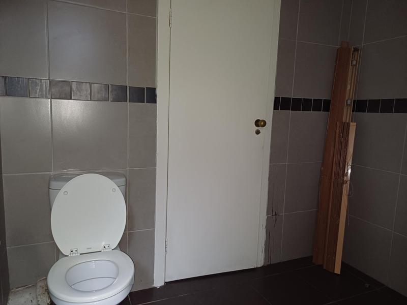 4 Bedroom Property for Sale in Essenwood KwaZulu-Natal