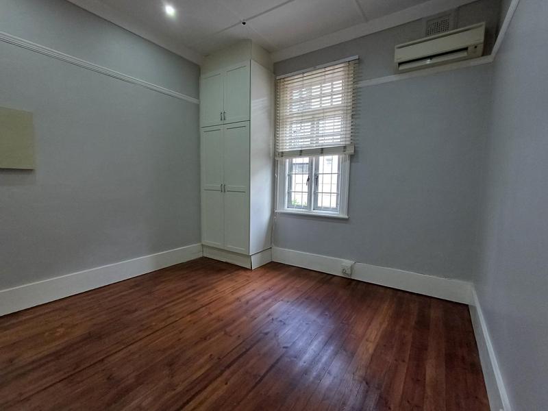 4 Bedroom Property for Sale in Essenwood KwaZulu-Natal