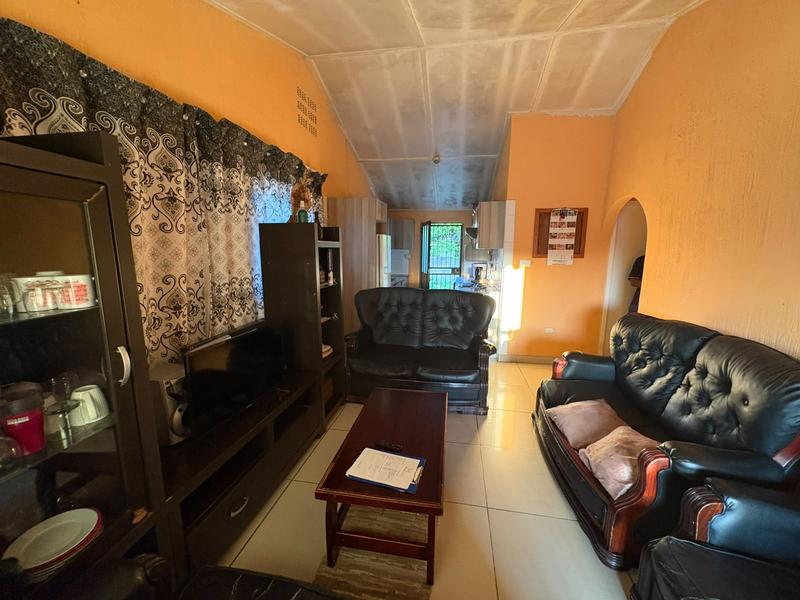 4 Bedroom Property for Sale in Esikhawini KwaZulu-Natal