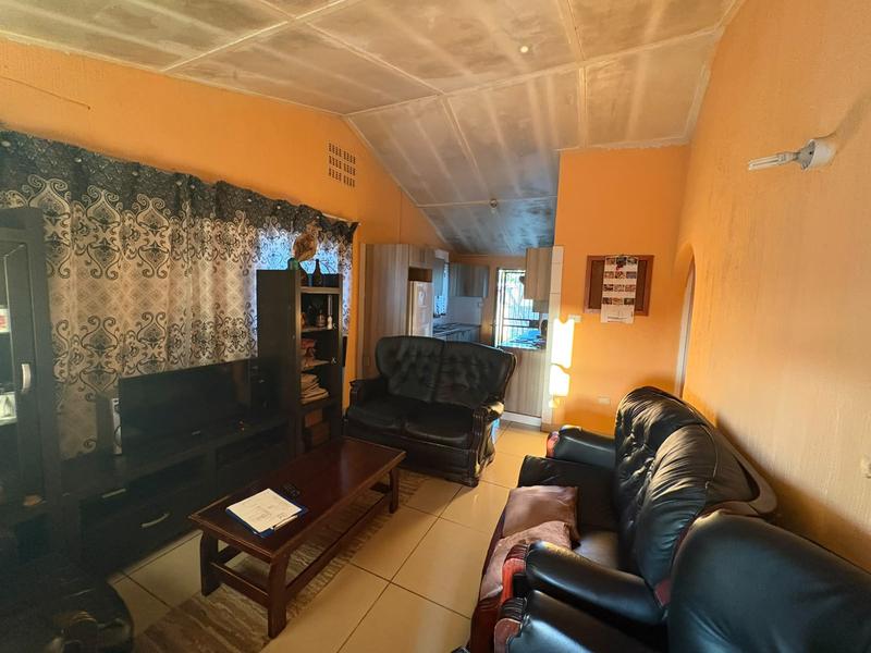 4 Bedroom Property for Sale in Esikhawini KwaZulu-Natal