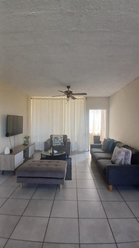 To Let 3 Bedroom Property for Rent in Montclair KwaZulu-Natal