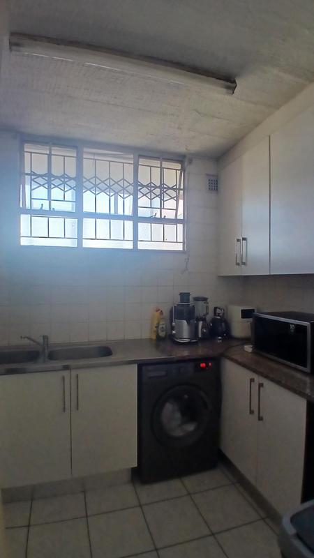 To Let 3 Bedroom Property for Rent in Montclair KwaZulu-Natal