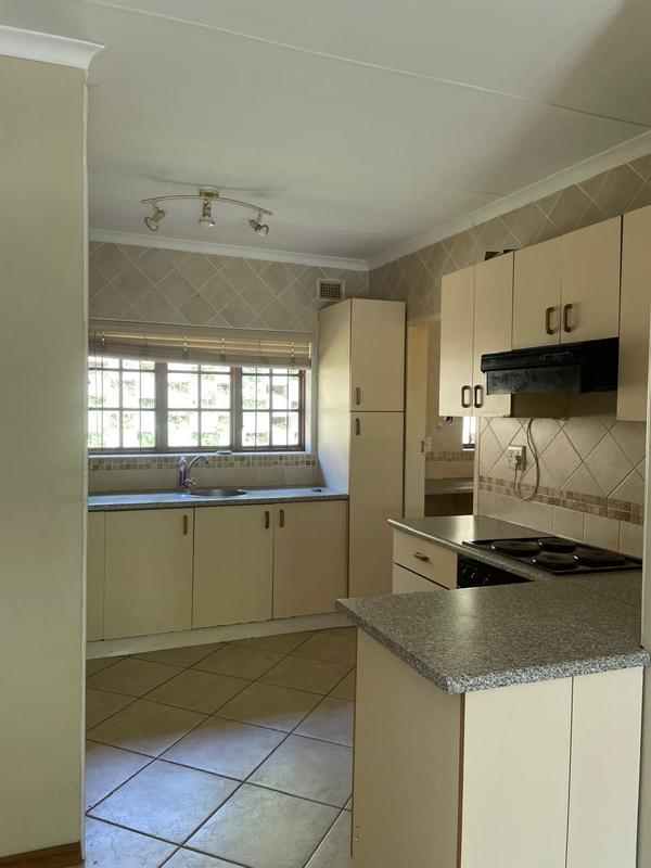 To Let 3 Bedroom Property for Rent in Gillitts KwaZulu-Natal