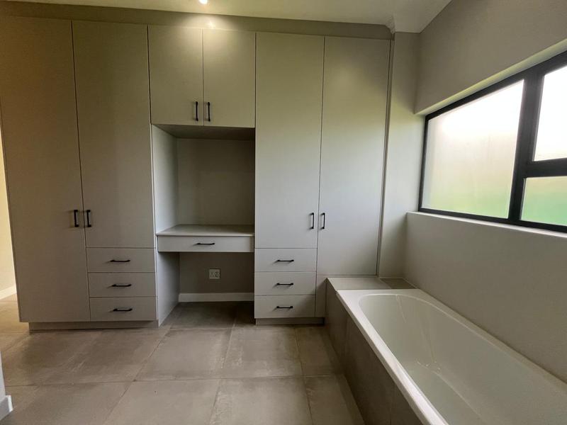 To Let 3 Bedroom Property for Rent in Zini River Estate KwaZulu-Natal