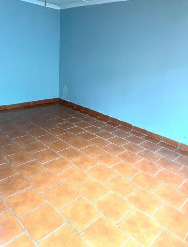 To Let 2 Bedroom Property for Rent in Avoca KwaZulu-Natal