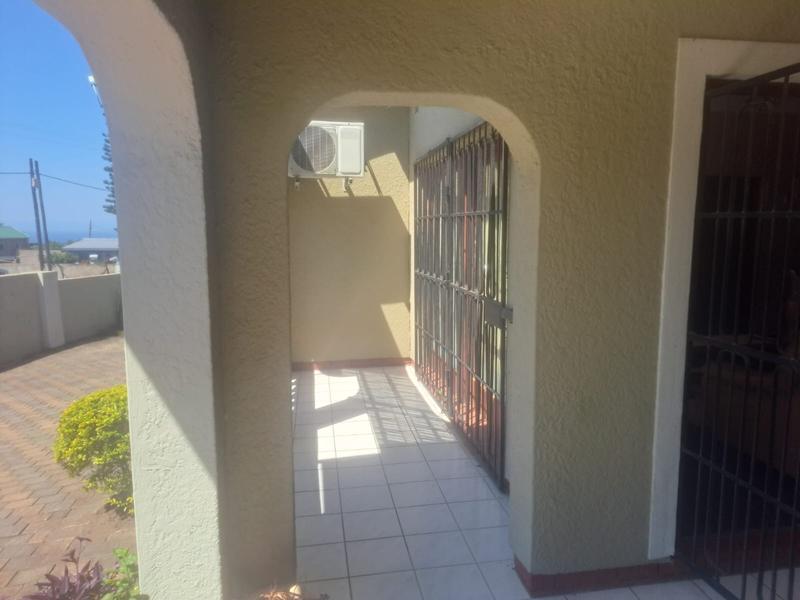 4 Bedroom Property for Sale in Gamalakhe KwaZulu-Natal