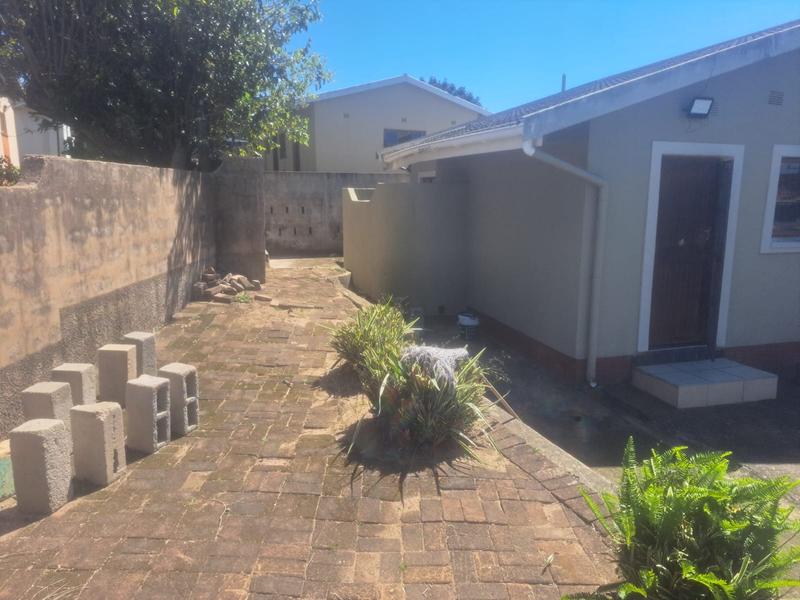 4 Bedroom Property for Sale in Gamalakhe KwaZulu-Natal
