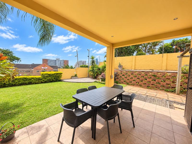 To Let 2 Bedroom Property for Rent in Umhlanga KwaZulu-Natal