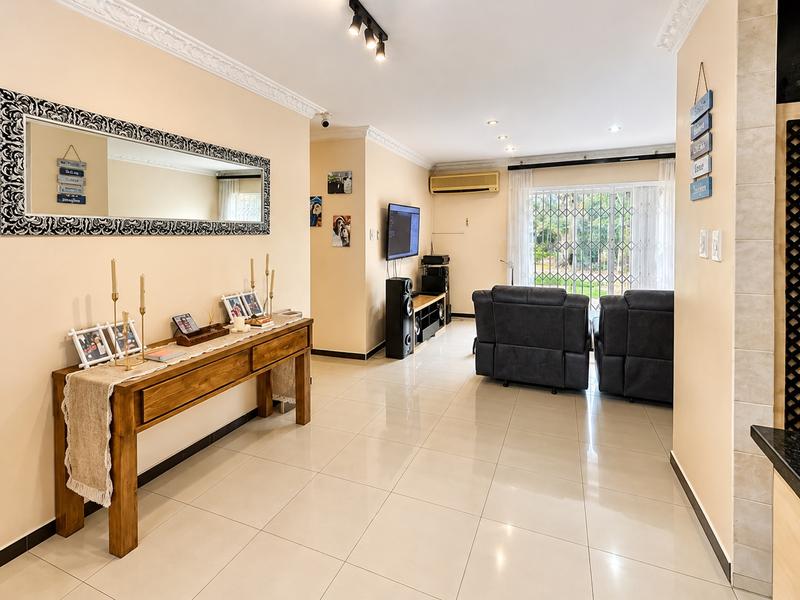 To Let 4 Bedroom Property for Rent in Sunningdale KwaZulu-Natal