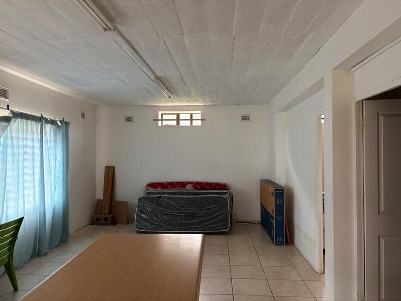 To Let 2 Bedroom Property for Rent in Empangeni Central KwaZulu-Natal