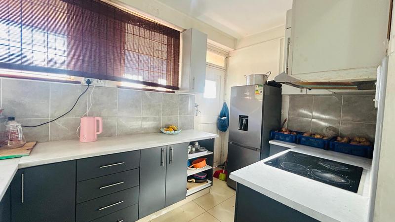 2 Bedroom Property for Sale in Empangeni Central KwaZulu-Natal