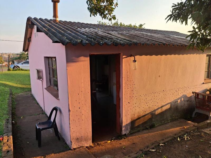 2 Bedroom Property for Sale in Empangeni Central KwaZulu-Natal