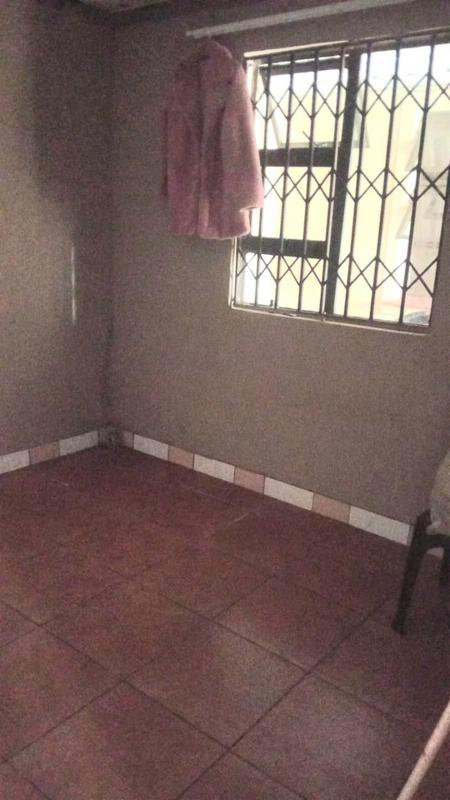 2 Bedroom Property for Sale in Esikhawini KwaZulu-Natal