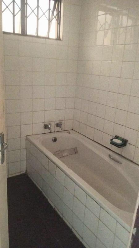 2 Bedroom Property for Sale in Esikhawini KwaZulu-Natal