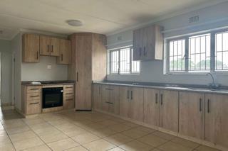 8 Bedroom Property for Sale in Brackenham KwaZulu-Natal