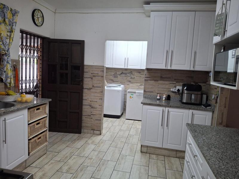 3 Bedroom Property for Sale in Brackenham KwaZulu-Natal