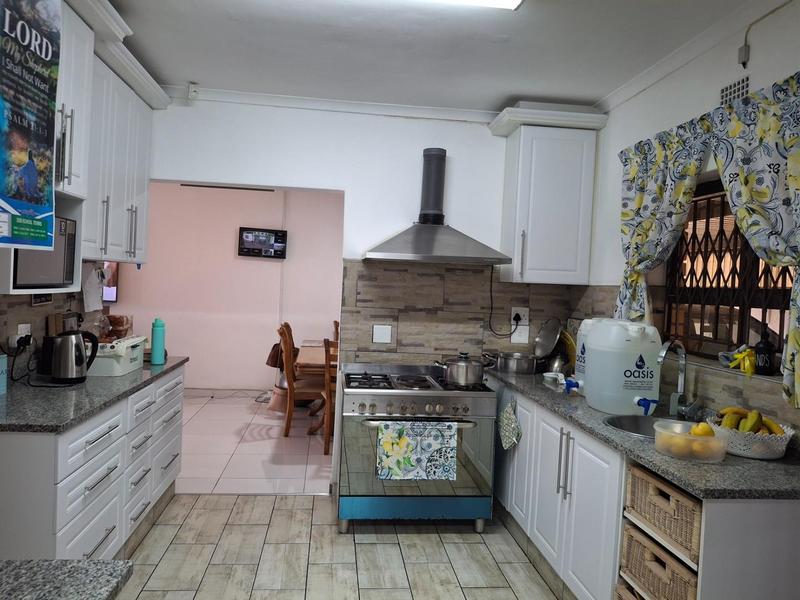 3 Bedroom Property for Sale in Brackenham KwaZulu-Natal