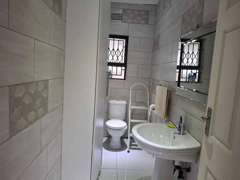 3 Bedroom Property for Sale in Brackenham KwaZulu-Natal