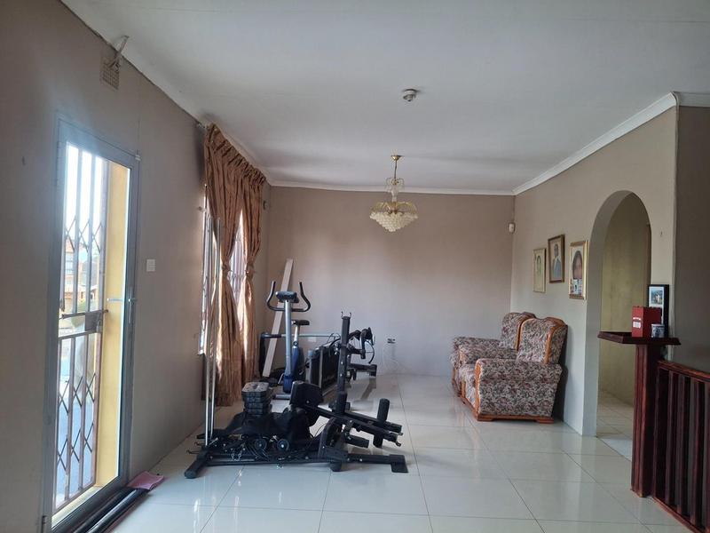 6 Bedroom Property for Sale in Brackenham KwaZulu-Natal