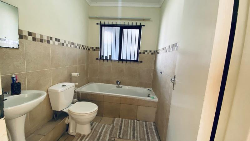 2 Bedroom Property for Sale in Brackenham KwaZulu-Natal