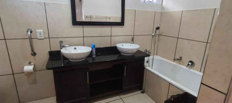 3 Bedroom Property for Sale in Margate Beach KwaZulu-Natal