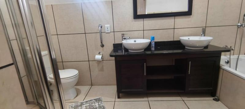 3 Bedroom Property for Sale in Margate Beach KwaZulu-Natal