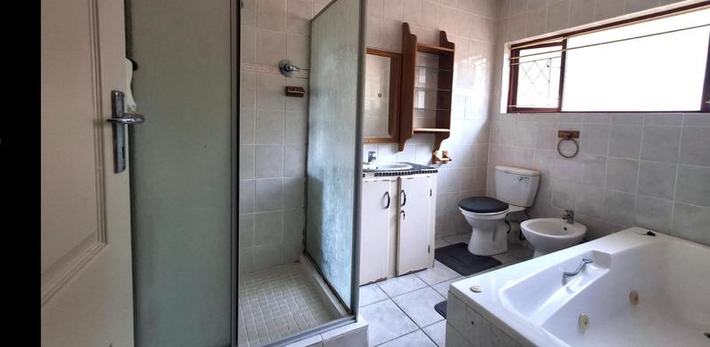 3 Bedroom Property for Sale in Sunwich Port KwaZulu-Natal