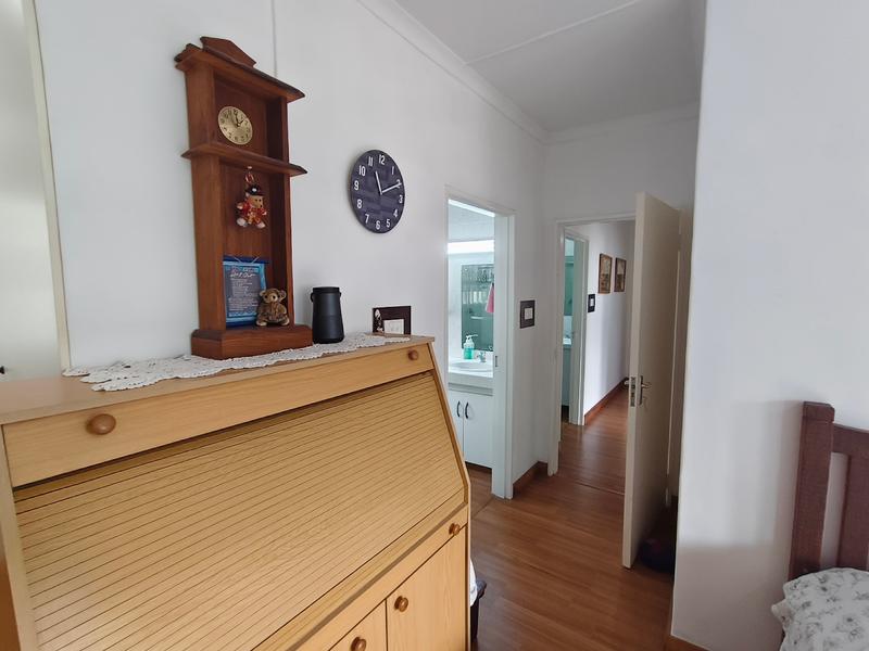 3 Bedroom Property for Sale in Uvongo KwaZulu-Natal