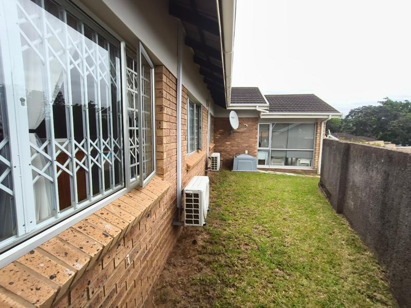 3 Bedroom Property for Sale in Uvongo KwaZulu-Natal
