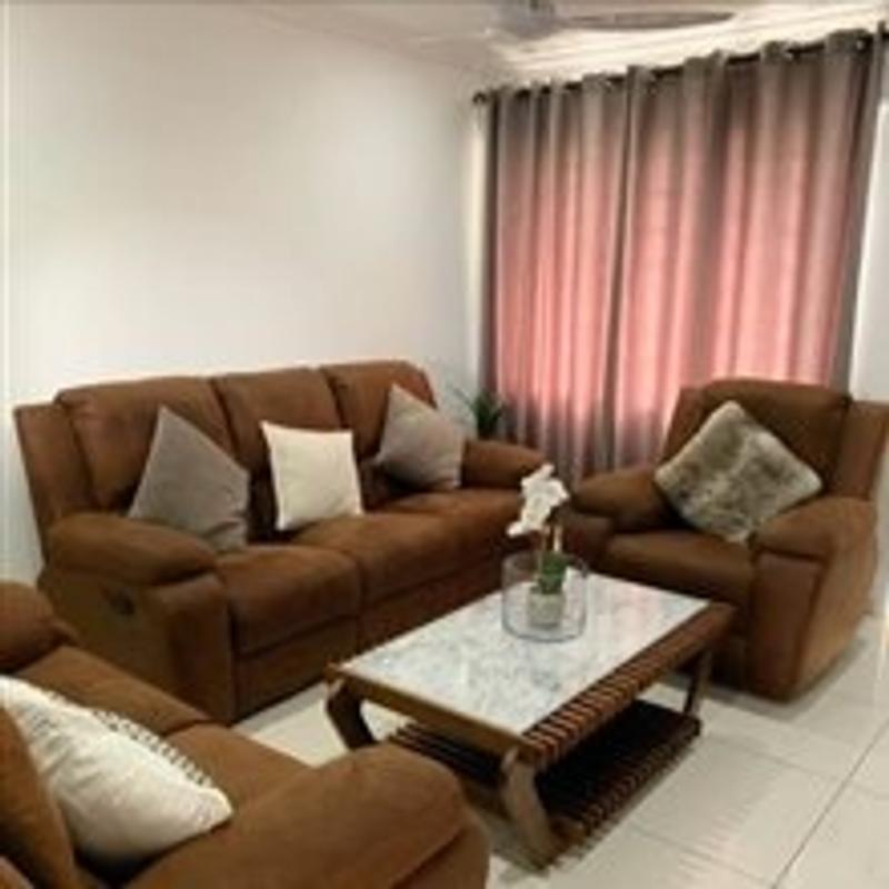 To Let 3 Bedroom Property for Rent in Ntuzuma KwaZulu-Natal