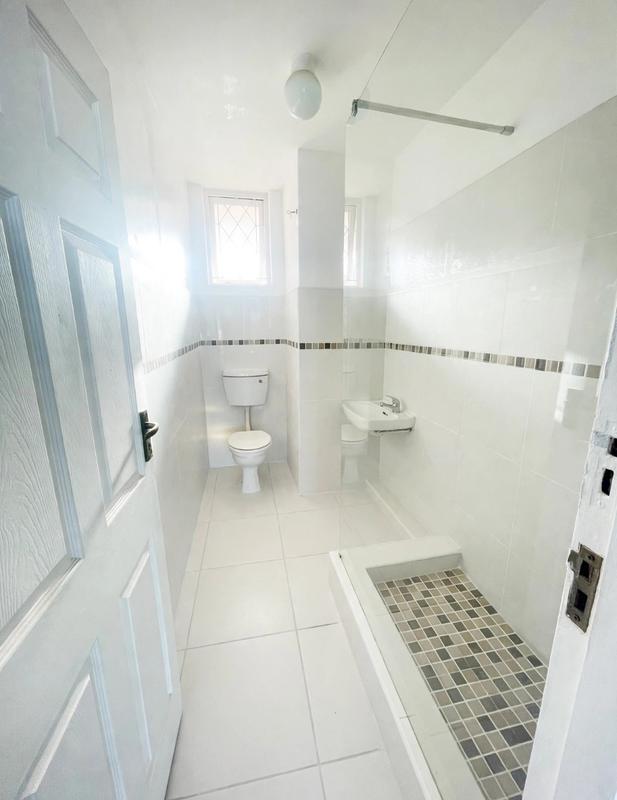 To Let 1 Bedroom Property for Rent in Pinetown KwaZulu-Natal