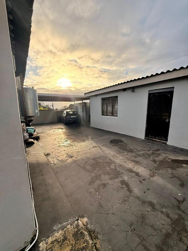 To Let 3 Bedroom Property for Rent in Ntuzuma KwaZulu-Natal