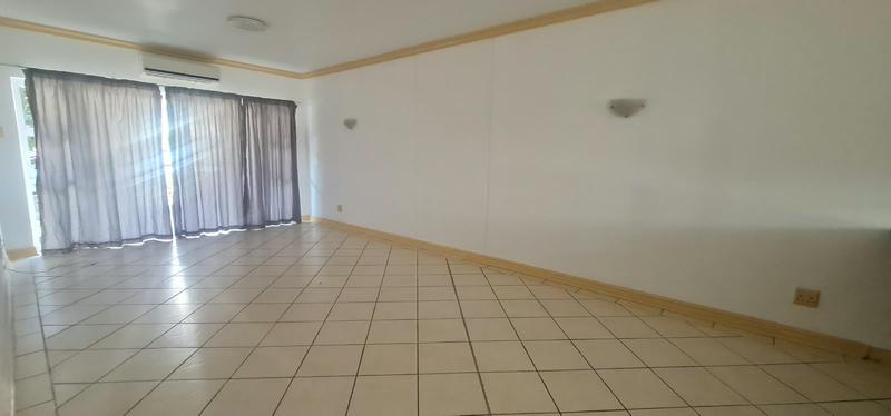 To Let 2 Bedroom Property for Rent in Umhlanga Ridge KwaZulu-Natal