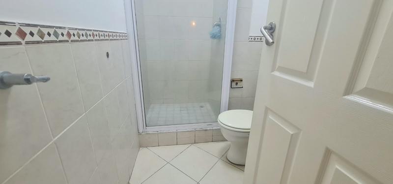 To Let 2 Bedroom Property for Rent in Umhlanga Ridge KwaZulu-Natal