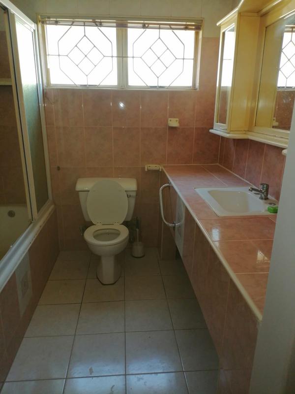 To Let 2 Bedroom Property for Rent in Overport KwaZulu-Natal