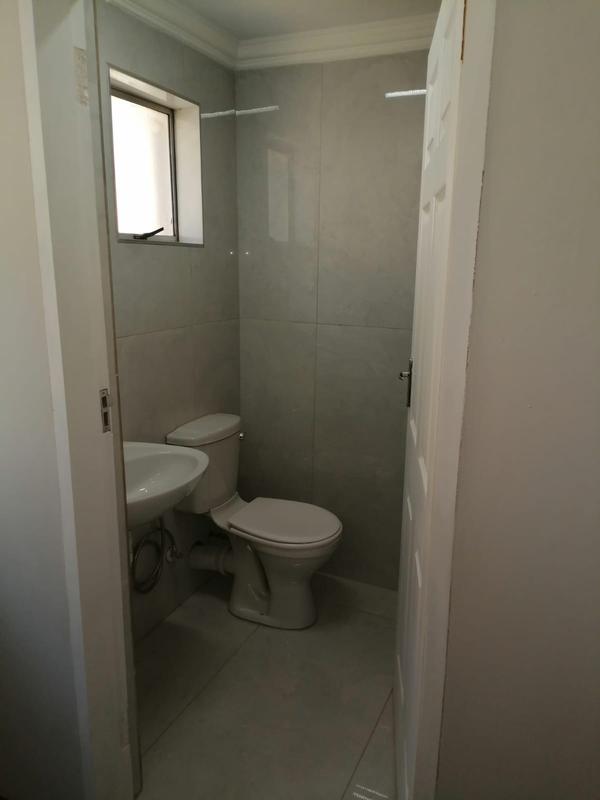 To Let 2 Bedroom Property for Rent in Overport KwaZulu-Natal