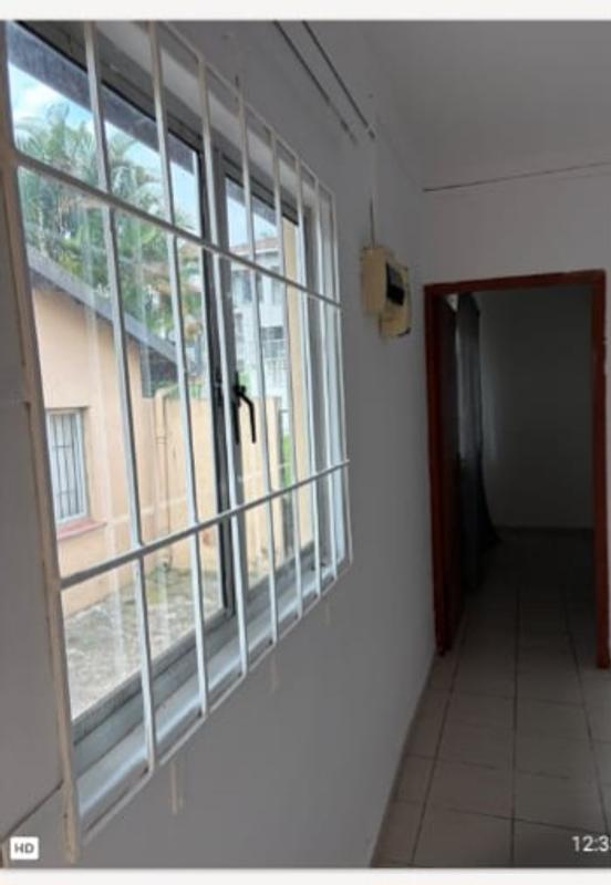 To Let 1 Bedroom Property for Rent in Springfield KwaZulu-Natal