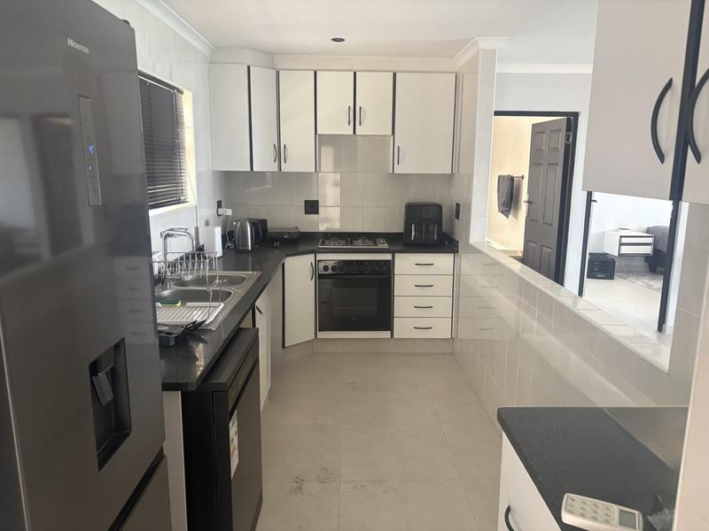 To Let 2 Bedroom Property for Rent in La Mercy KwaZulu-Natal