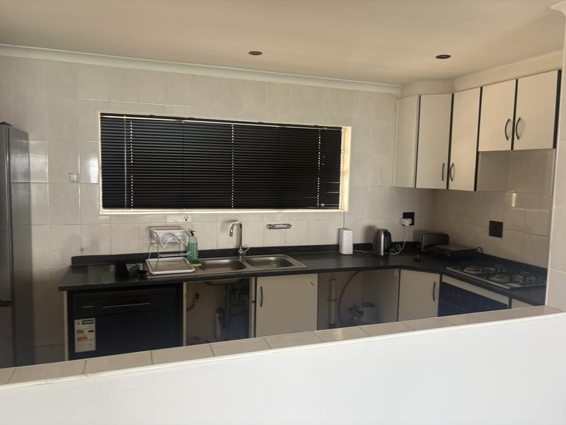 To Let 2 Bedroom Property for Rent in La Mercy KwaZulu-Natal