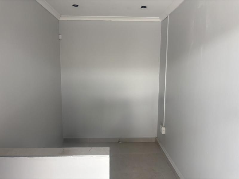 To Let 2 Bedroom Property for Rent in La Mercy KwaZulu-Natal