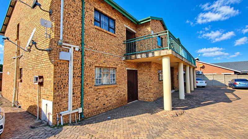 3 Bedroom Property for Sale in Newcastle KwaZulu-Natal